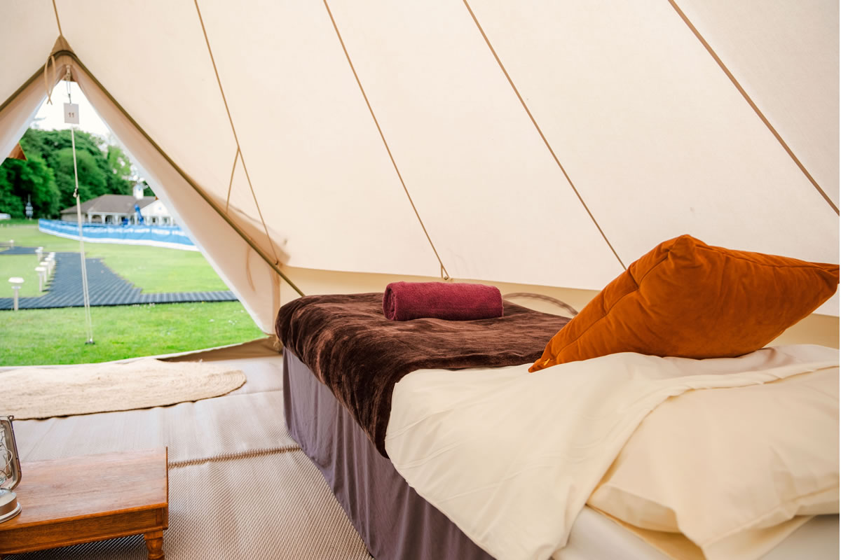 Metzeler TT Village Glamping – 01