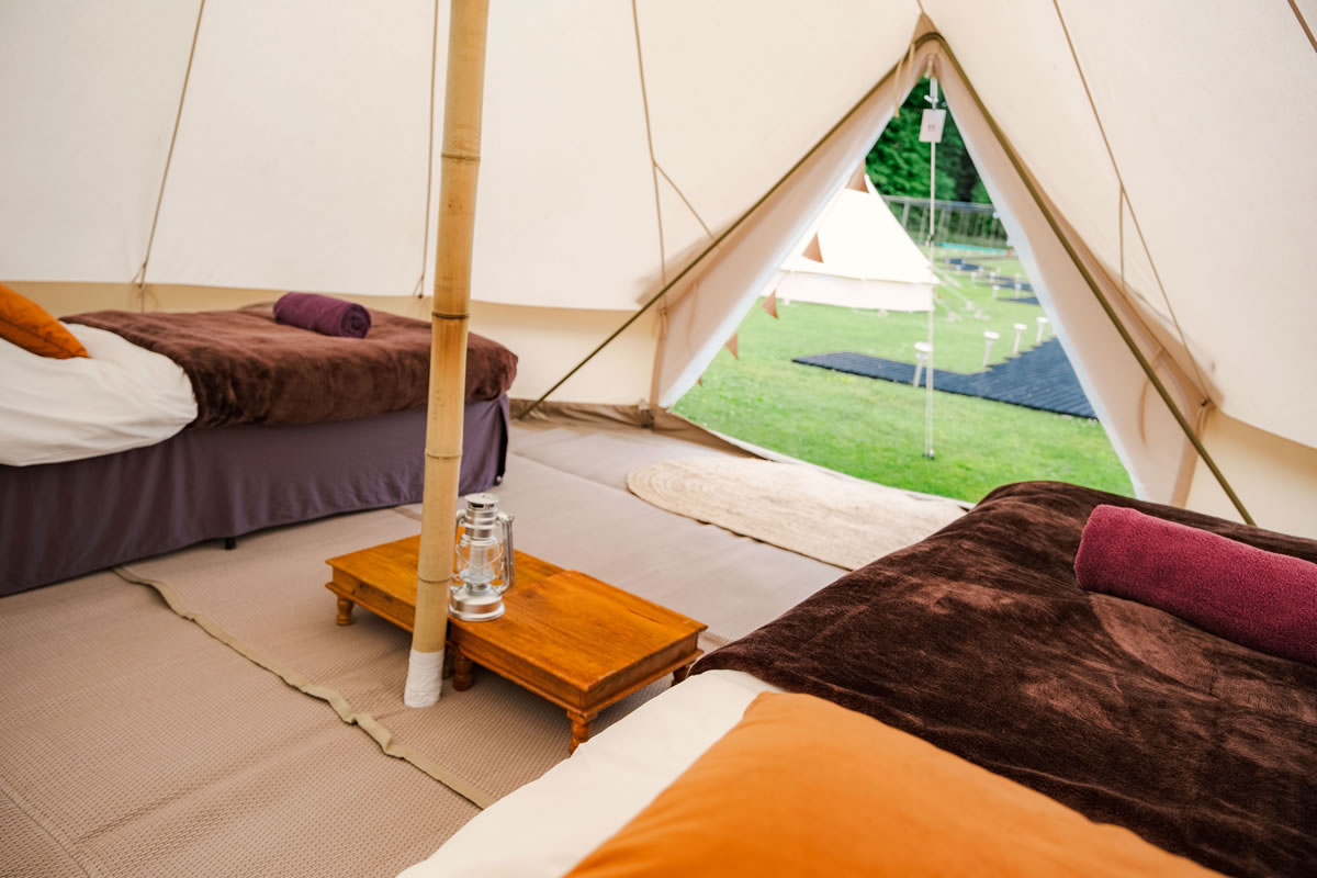 Metzeler TT Village Glamping – 01