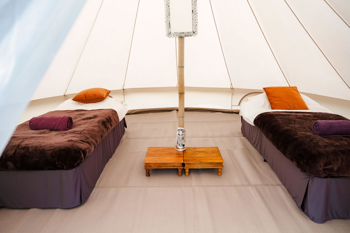 Metzeler TT Village Glamping – 01